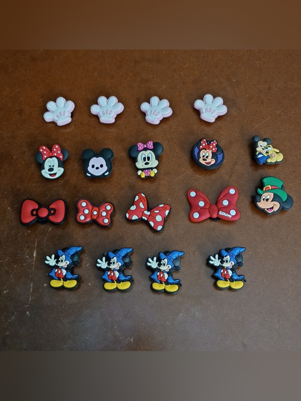 10/$10 Jibbitz Croc Shoe Charms - Mix/Match - Disney Minnie & Mickey Mouse - New
